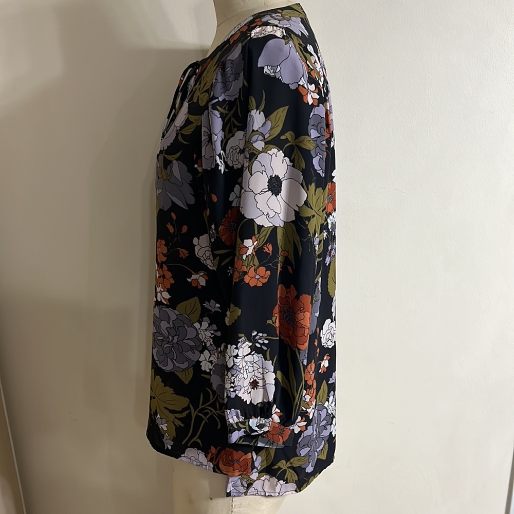 Loft Floral Printed Tie Neck Tunic - Picture 4 of 8